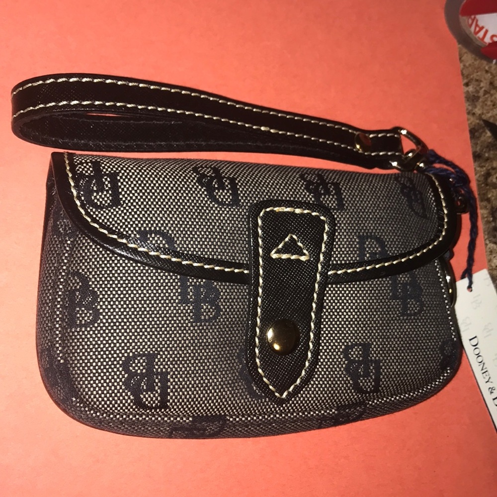 Dooney and Bourke wristlet